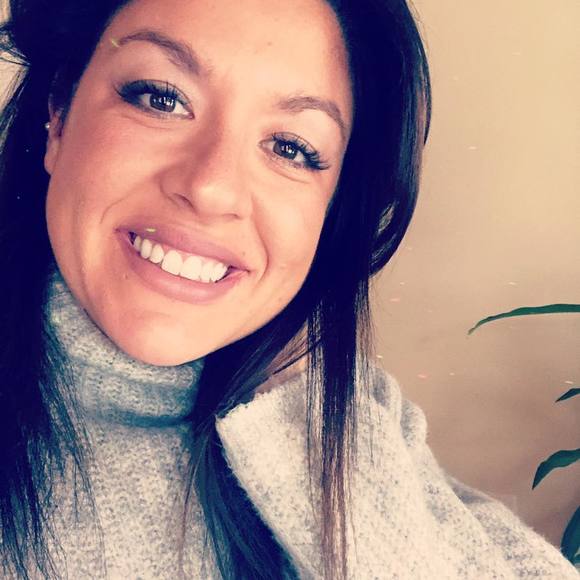 Meet your Posher, Frédérique - Picture 1 of 1